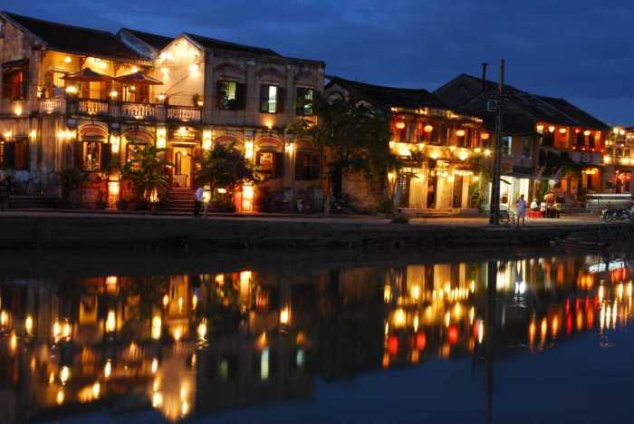 Tien Sa private transfer to Hoian