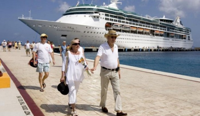 Chan May shore excursion