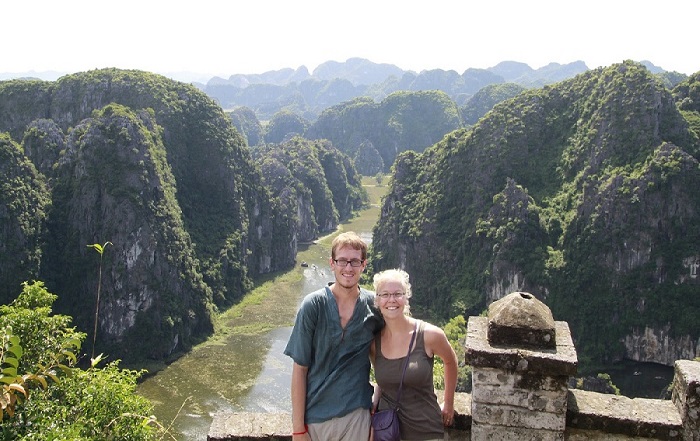 Hanoi to Hoa Lu Tam Coc by private car