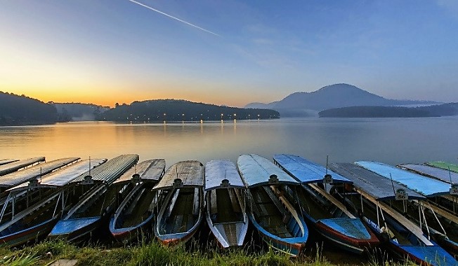 Luxury car Nhatrang to Dalat