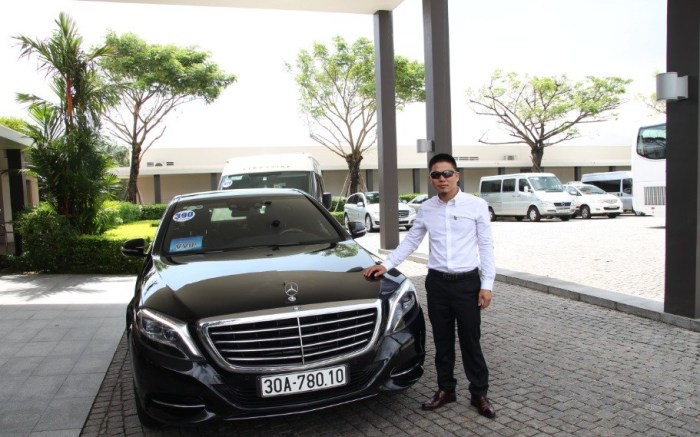 DANANG AIRPORT VIP CAR TRANSFER SERVICE