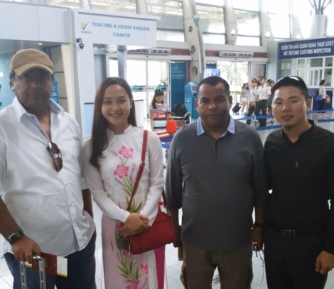 DANANG AIRPORT VIP CAR TRANSFER SERVICE
