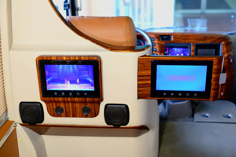 fuso-dcar-Limo - VNLC