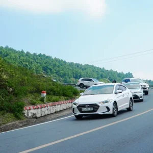 Hue To Hoi An By Private Car - Hoi An Private Car