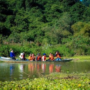 Hanoi To Ninh Binh By Luxury Car - Hoi An Private Car