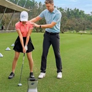 Da Nang To Ba Na Hills Golf Club By Car - Hoi An Private Car
