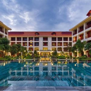 Danang Airport To Senna Hue Hotel By Private Car - Hoi An Private Car