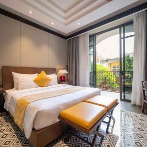 Danang Airport To Senna Hue Hotel By Car - Hoi An Private Car
