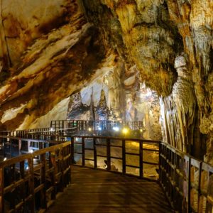 Hoi An To Phong Nha By Private Car Rental - Hoi An Private Car