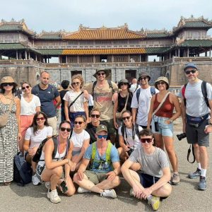 Chan May Seaport To Hue Danang Hoi An Private Car - Hoi An Private Car