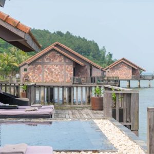 Da Nang Airport To Vedana Lagoon Resort Transfer By Car - Hoi An Private Car