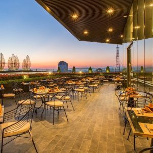 Danang Airport To Melia Vinpearl Hue Car Transfer - Hoi An Private Car