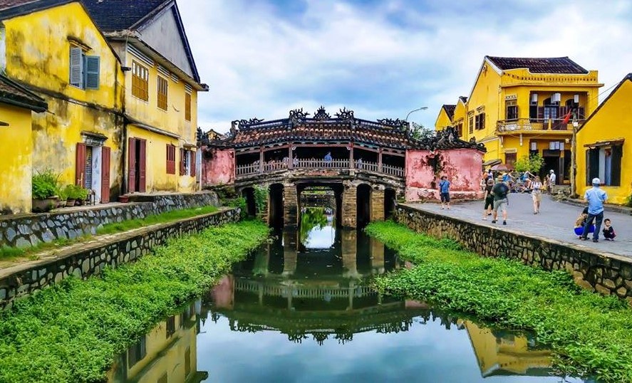 Central-Vietnam-Tour-4-Days-Hoi-An-Private-Car-Travel-Transport