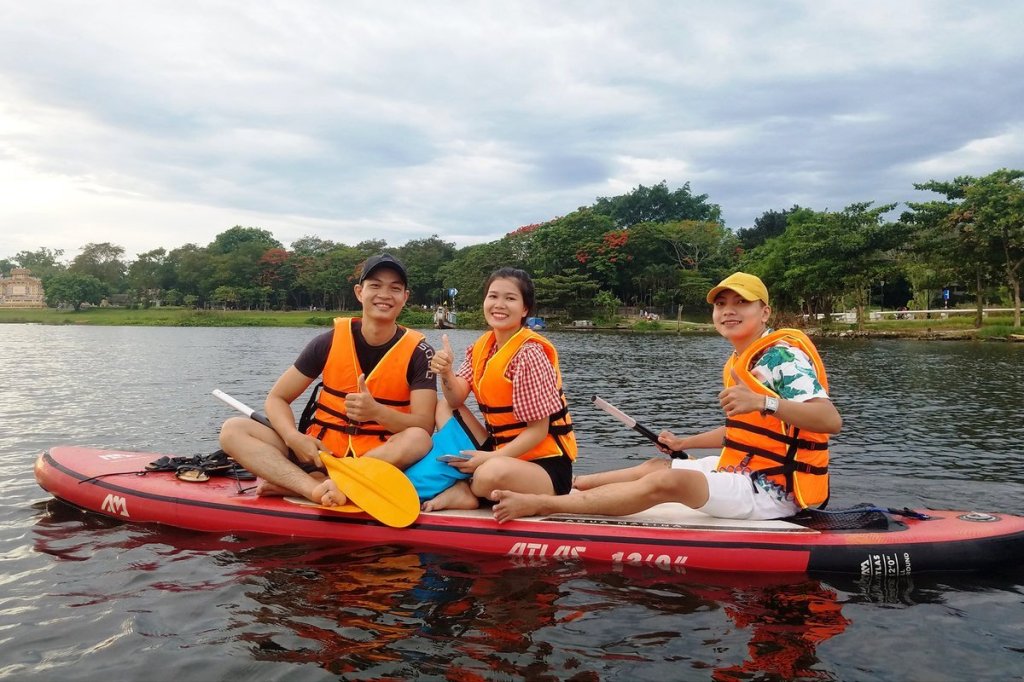 Hue SUP Tour On The Perfume&nbsp;River