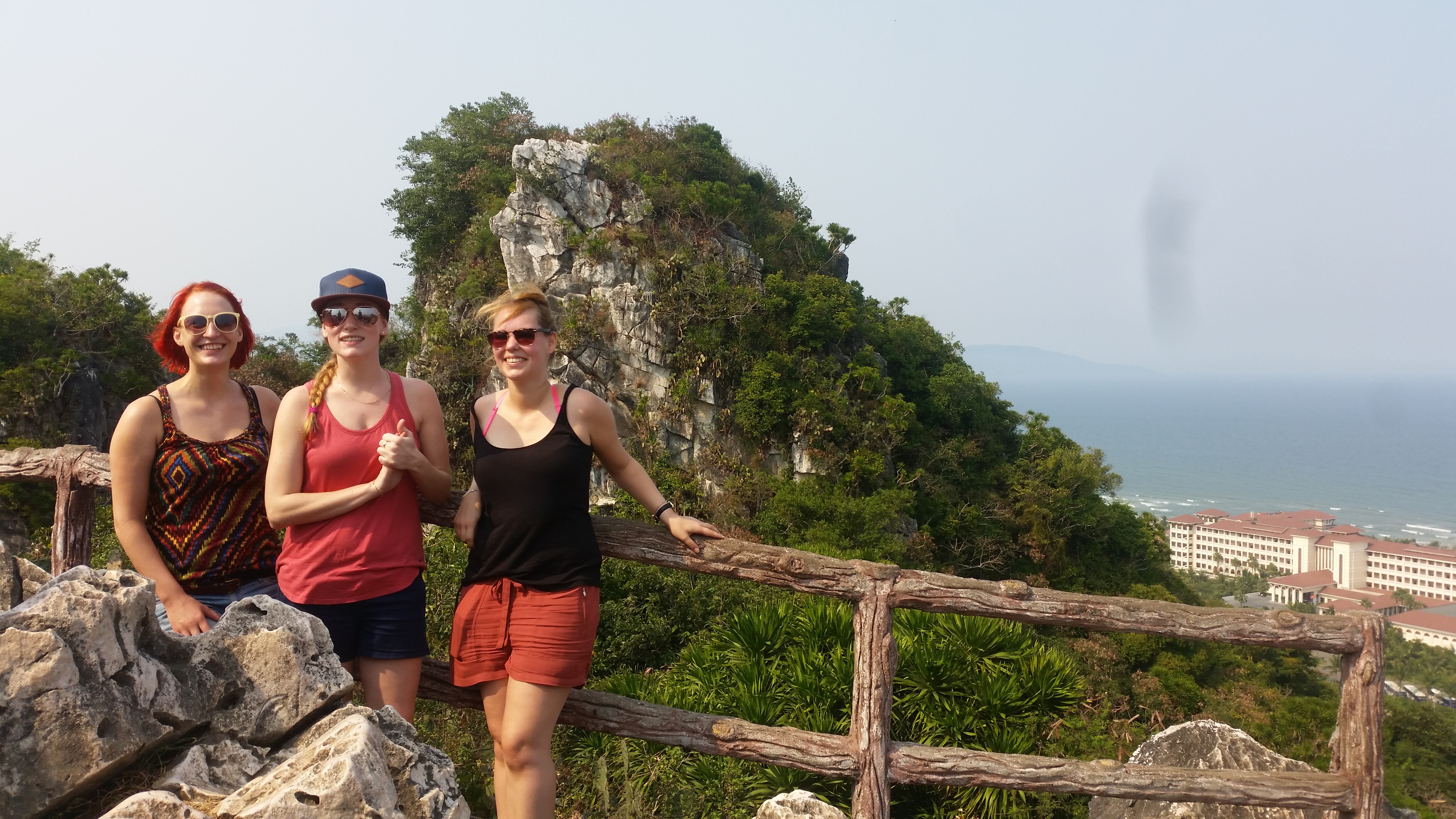 Da-Nang-City-Tour-Hoi-An-Private-Car