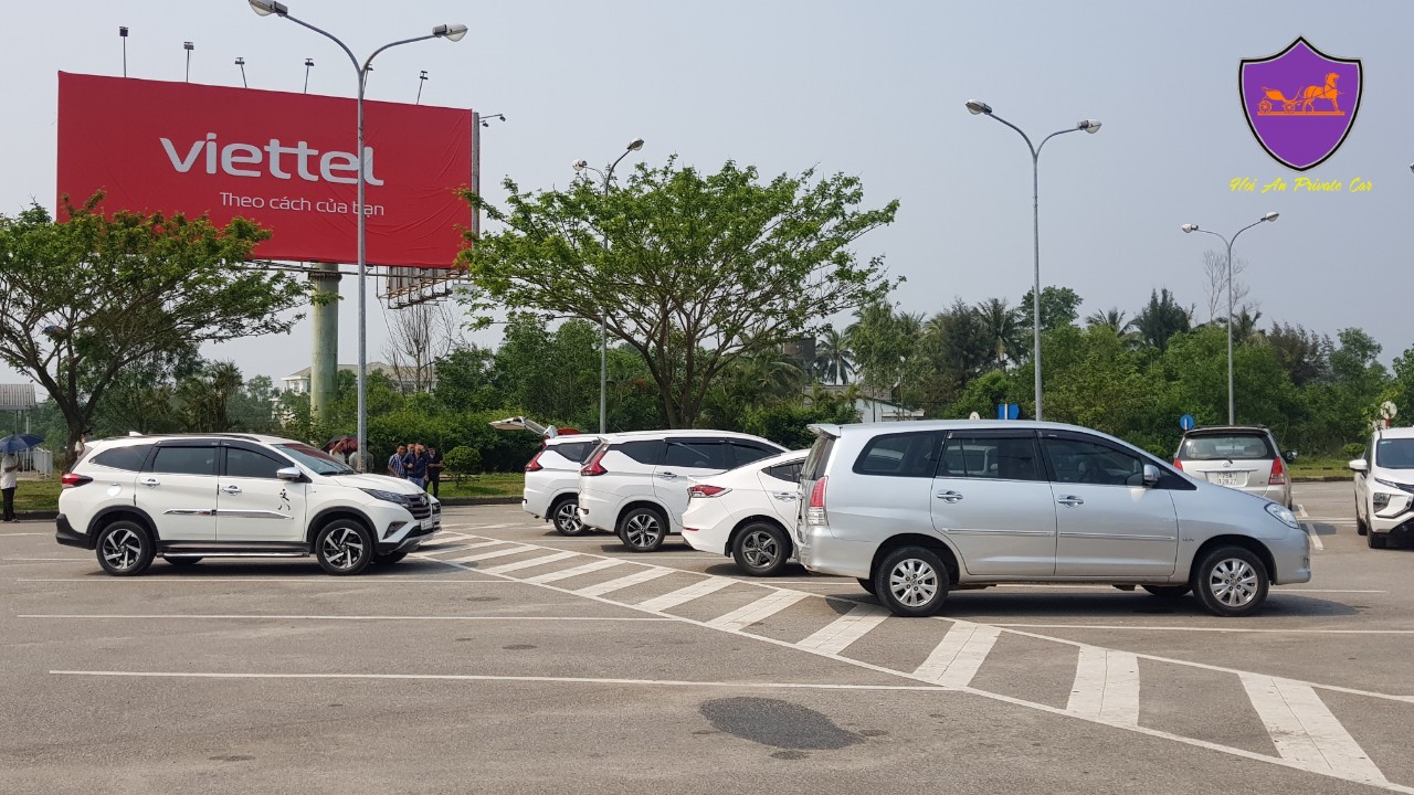 Hue airport transfer- Hoi An Private Car