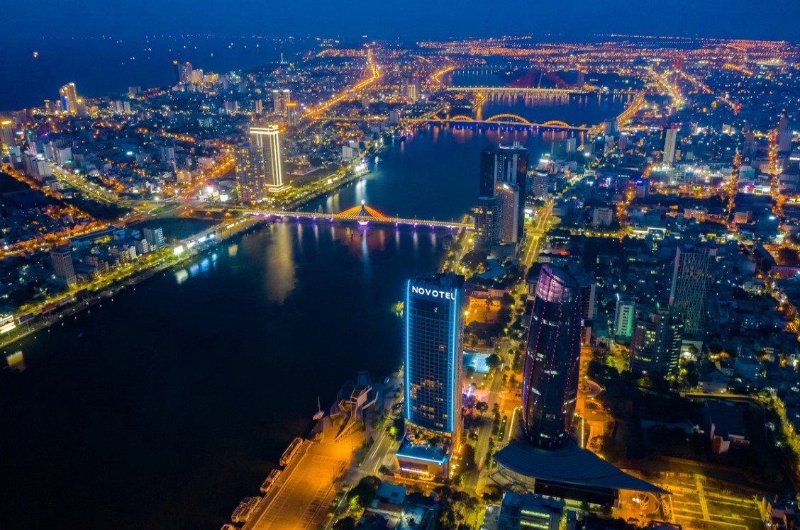 Central-Vietnam-Tour-4-Days-Hoi-An-Private-Car-Travel-Transports