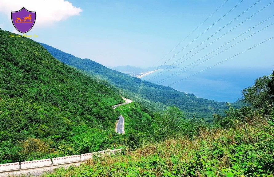 Hue to Hoi An by private car- Hoi An Private Car