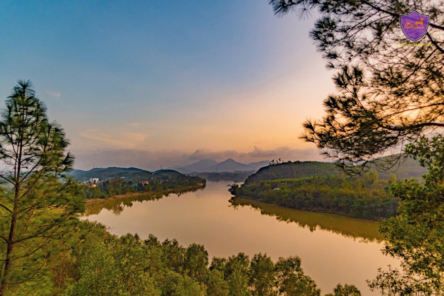 Vong Canh Hill - Hoi An Private Car