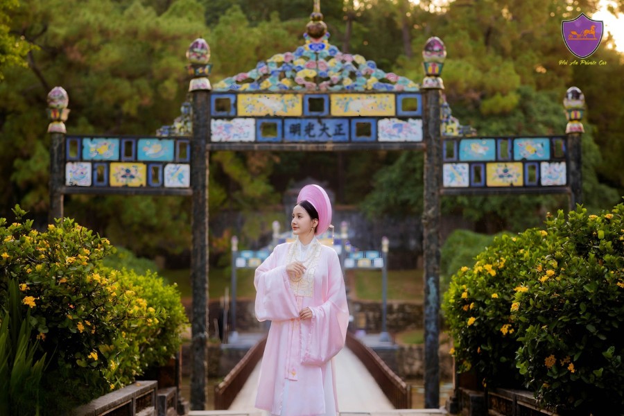 Minh Mang King Tomb - Hoi An Private Car