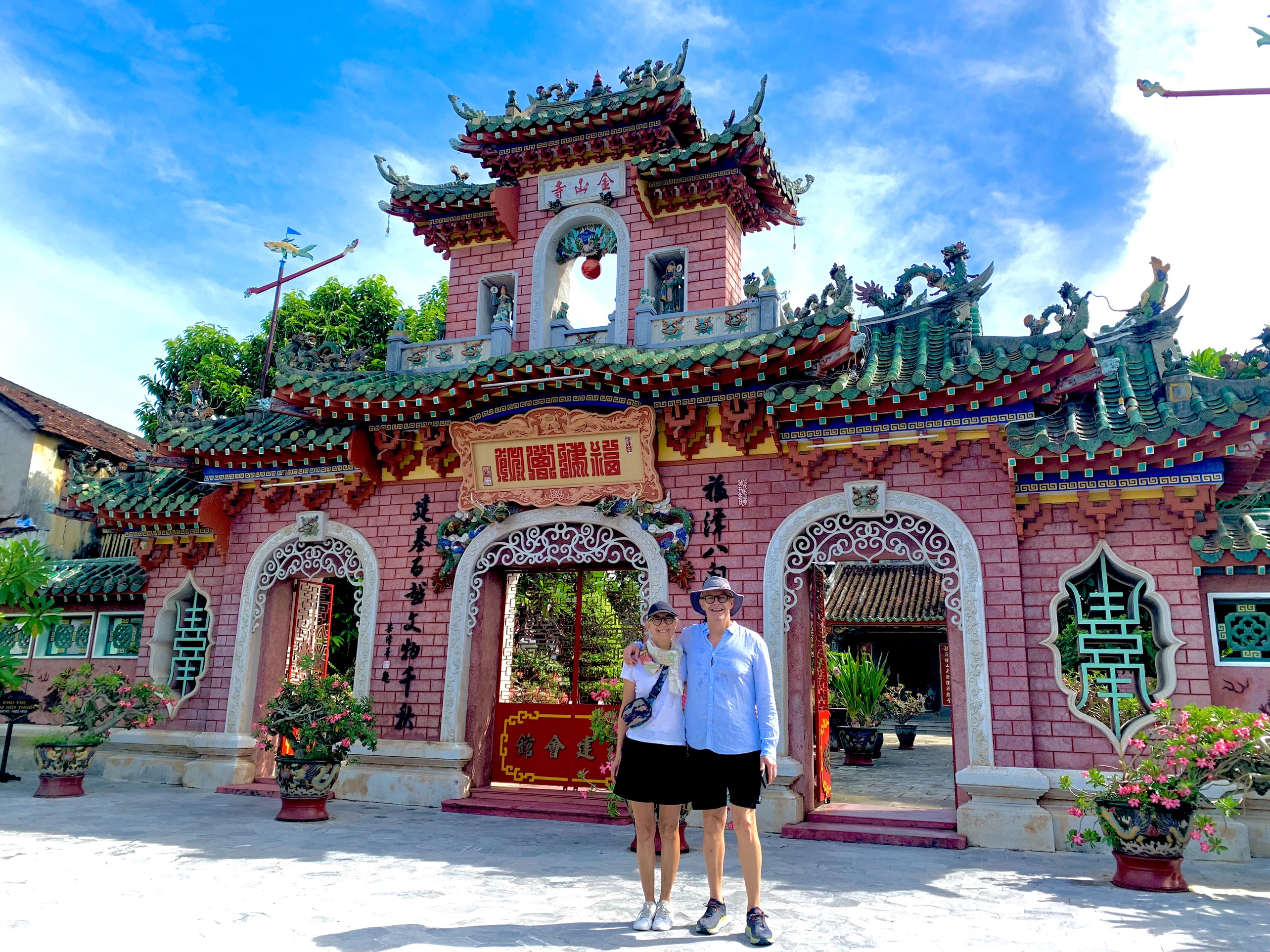 Unique Vietnam Tour-Hoi An Private Car