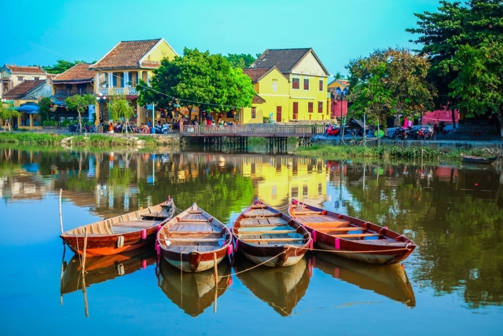 Hue to Hoi An Distance- Hoi An Private Car