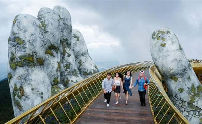 Handy Brdige, Bana hills, Danang