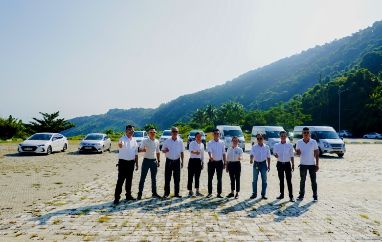 Hue to Hoi An By Private Car- Hoi An Private Car