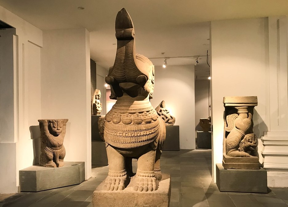 Central Vietnam Tour 4 Days- Hoi An Private Car