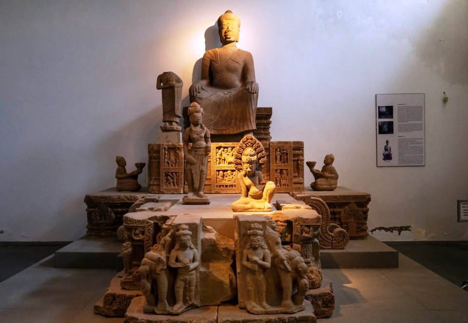 Hoi An to Danang by private car- Hoi An Private Car