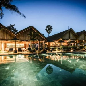 Phu Cat Airport to Zannier Hotels Transfer