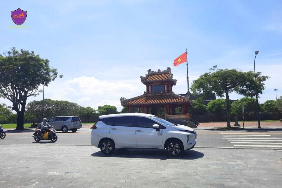 Phong Nha to Hue private car - Hoi An Private Car