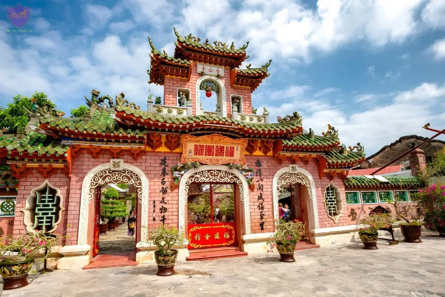 Main Entrance Gate - Hoi An Private Car