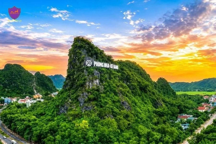 Private car Dong Hoi to Phong Nha - Hoi An Private Car